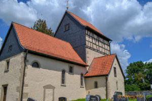Kirchenburg Serrfeld