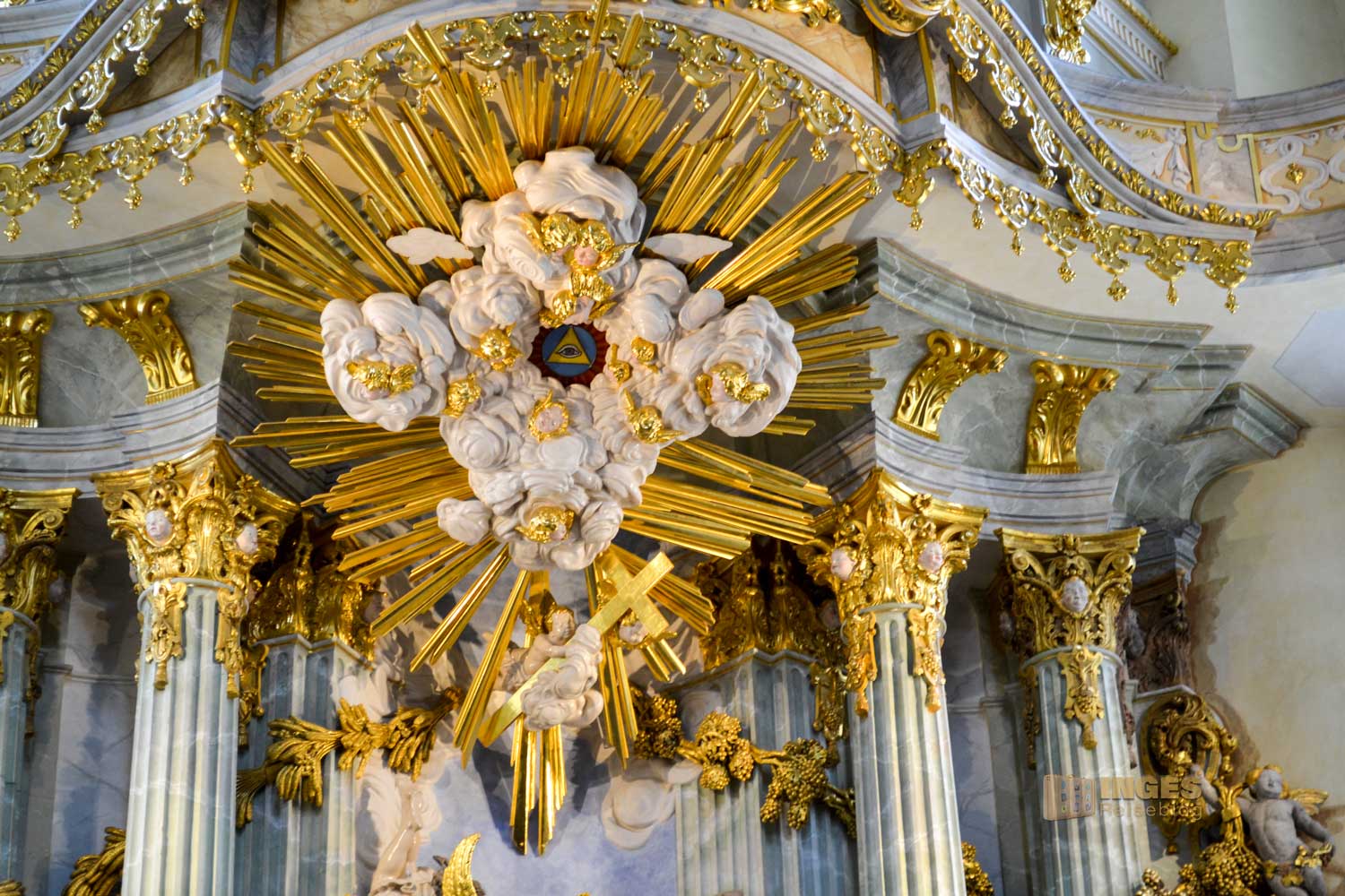 Altar in der Frauenkirche in Dresden