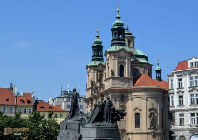 Jan-Hus-Denkmal auf dem Altstädter Ring in Prag