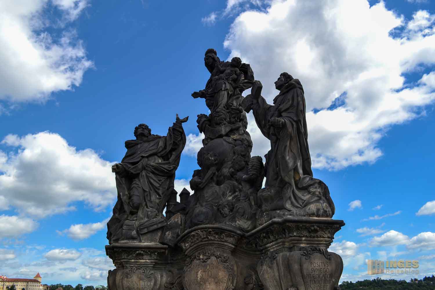 Brückenfiguren auf der Karlsbrücke in Prag