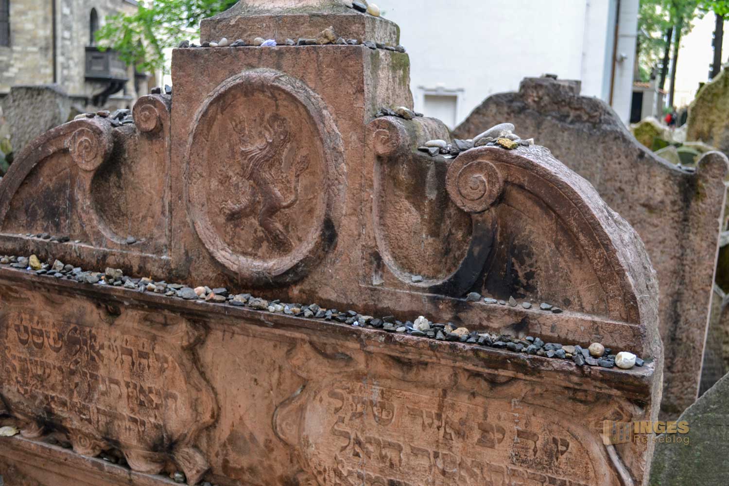 Grabmal Rabbi Löw auf dem alten jüdischen Friedhof in Prag