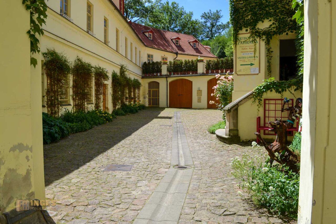 Der Vrtba Garten (Vrtbovská zahrada) auf der Prager Kleinseite