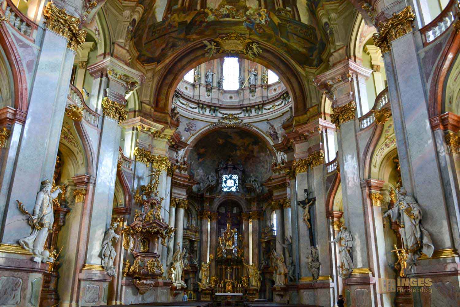 St. Nikolaus Kirche auf der Prager Kleinseite