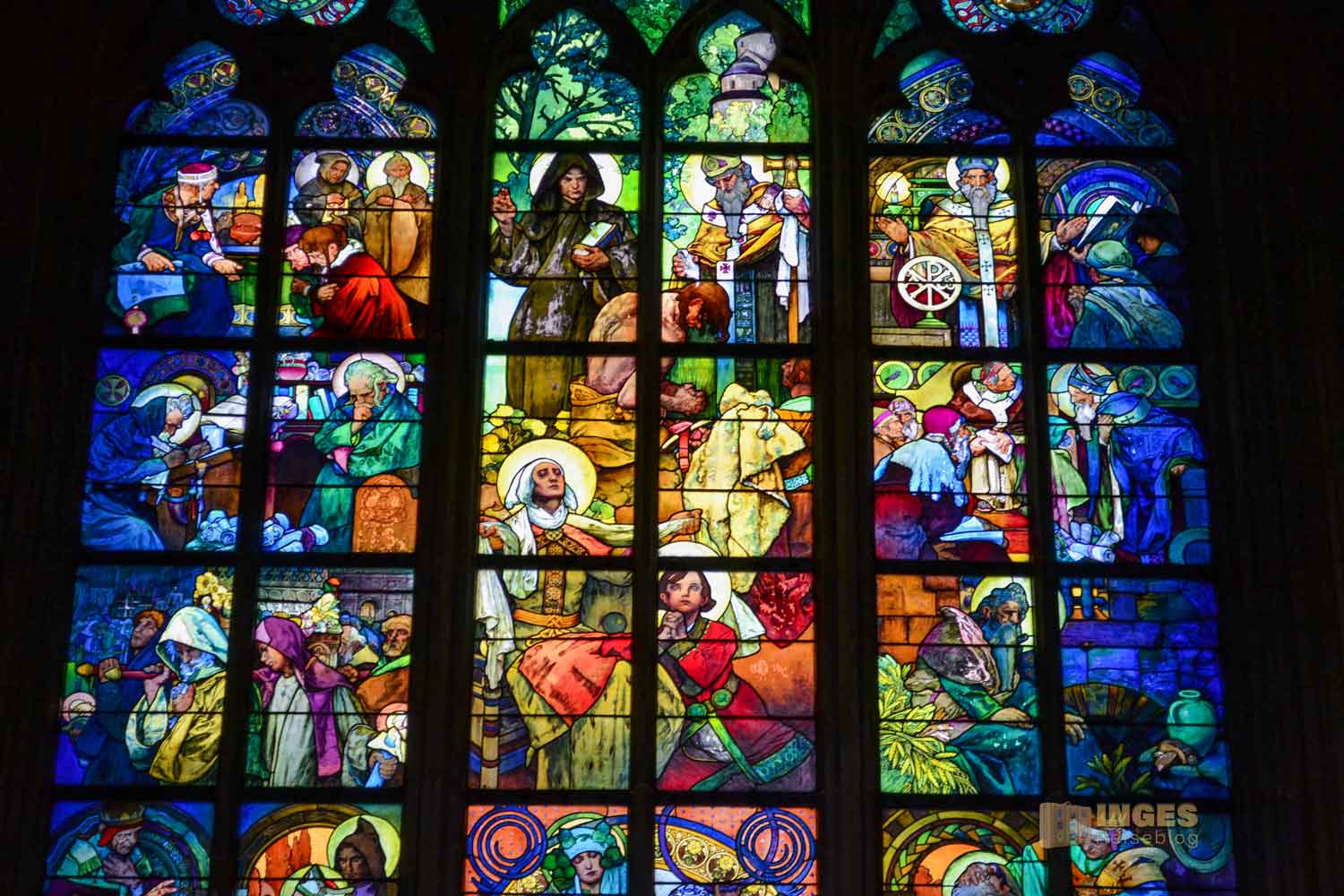 Glasfenster von Alfons Mucha im Veitsdom in Prag 0316