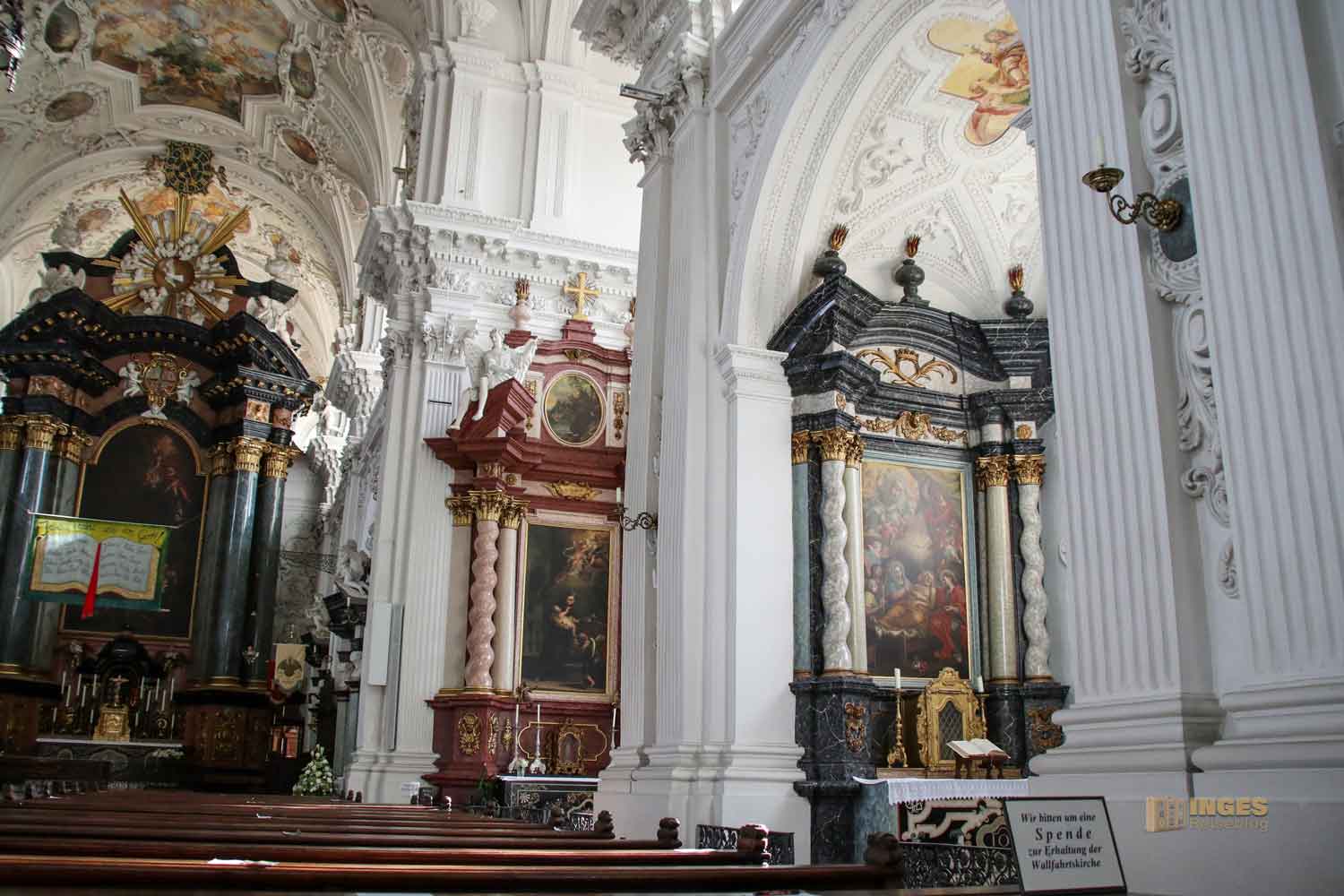 Seitenaltäre in der Wallfahrtskirche auf dem Schönenberg bei Ellwangen 0223