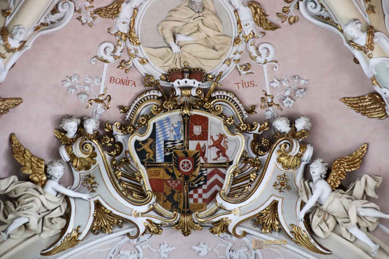 Wappen Basilika St. Vitus in Ellwangen