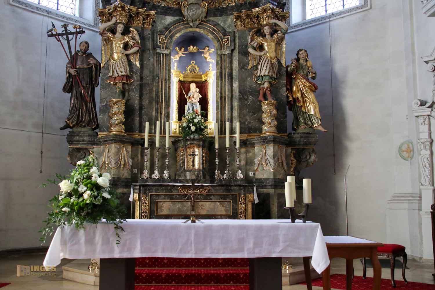 Hochaltar Wallfahrtskirche Hohenrechberg 0469