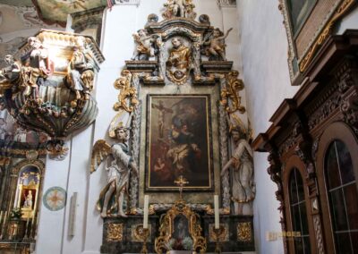 rechter Seitenaltar Wallfahrtskirche Hohenrechberg 0491