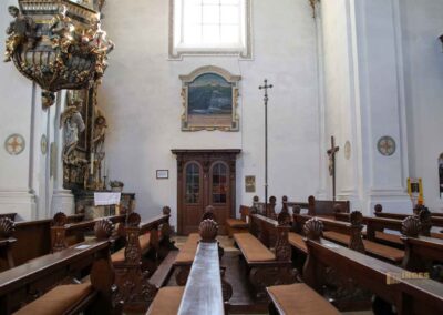 rechter Seitenaltar Wallfahrtskirche Hohenrechberg 0575