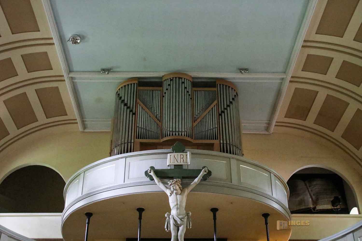 Kruzifix und Orgel St.Pauli Kirche Hamburg 5816