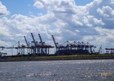 Containerhafen Hamburg 9771