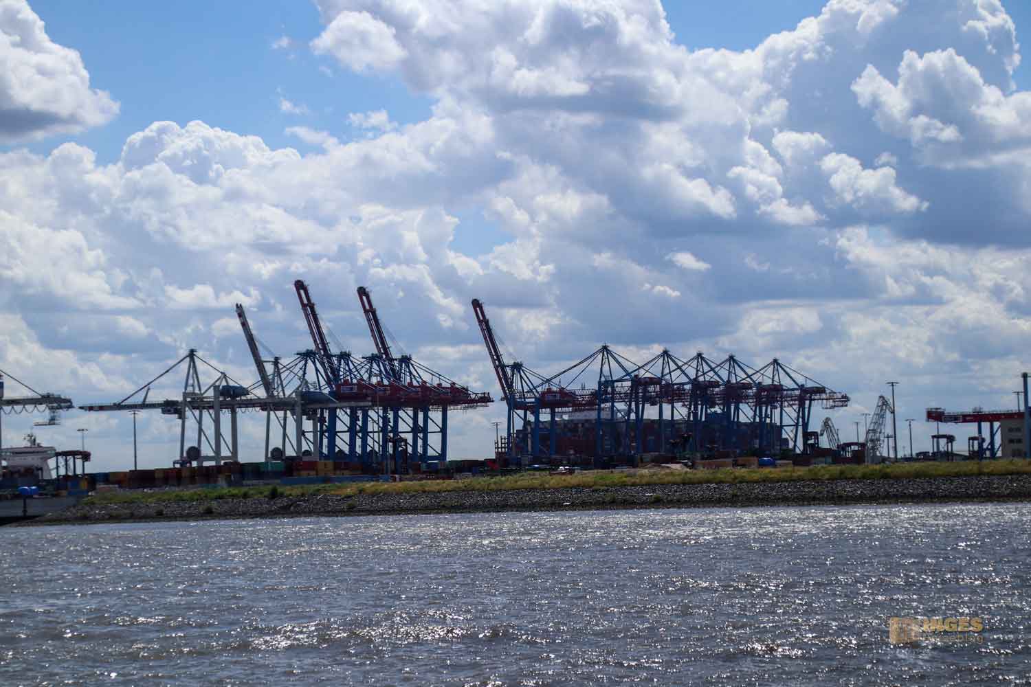 Containerhafen Hamburg 9771