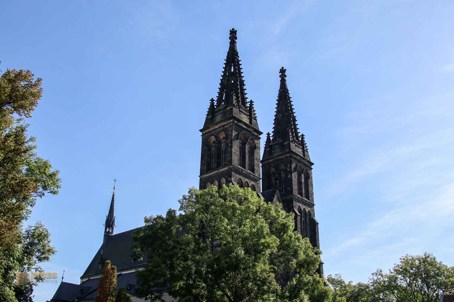 Basilika St. Peter und Pauf auf dem Vysehrad in Prag 7247