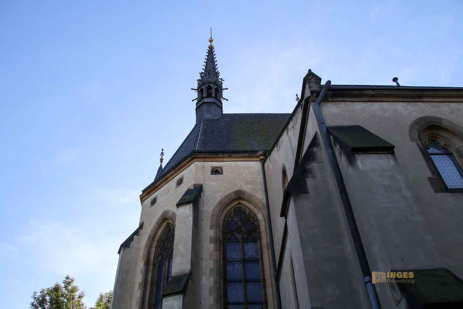 Basilika St. Peter und Pauf auf dem Vysehrad in Prag 7395