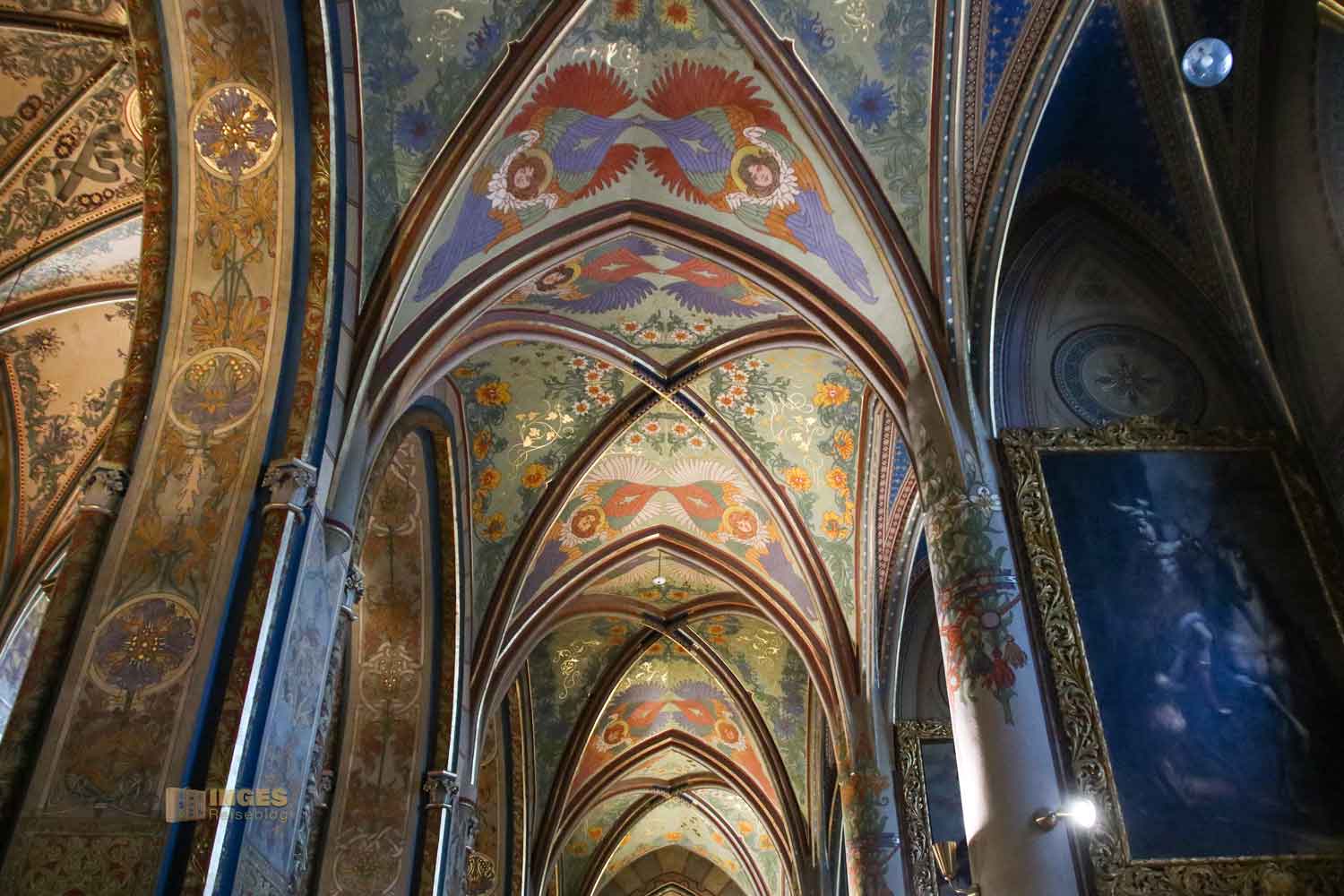 seitenkapellen basilika st. peter und paul prag vysehrad 7772