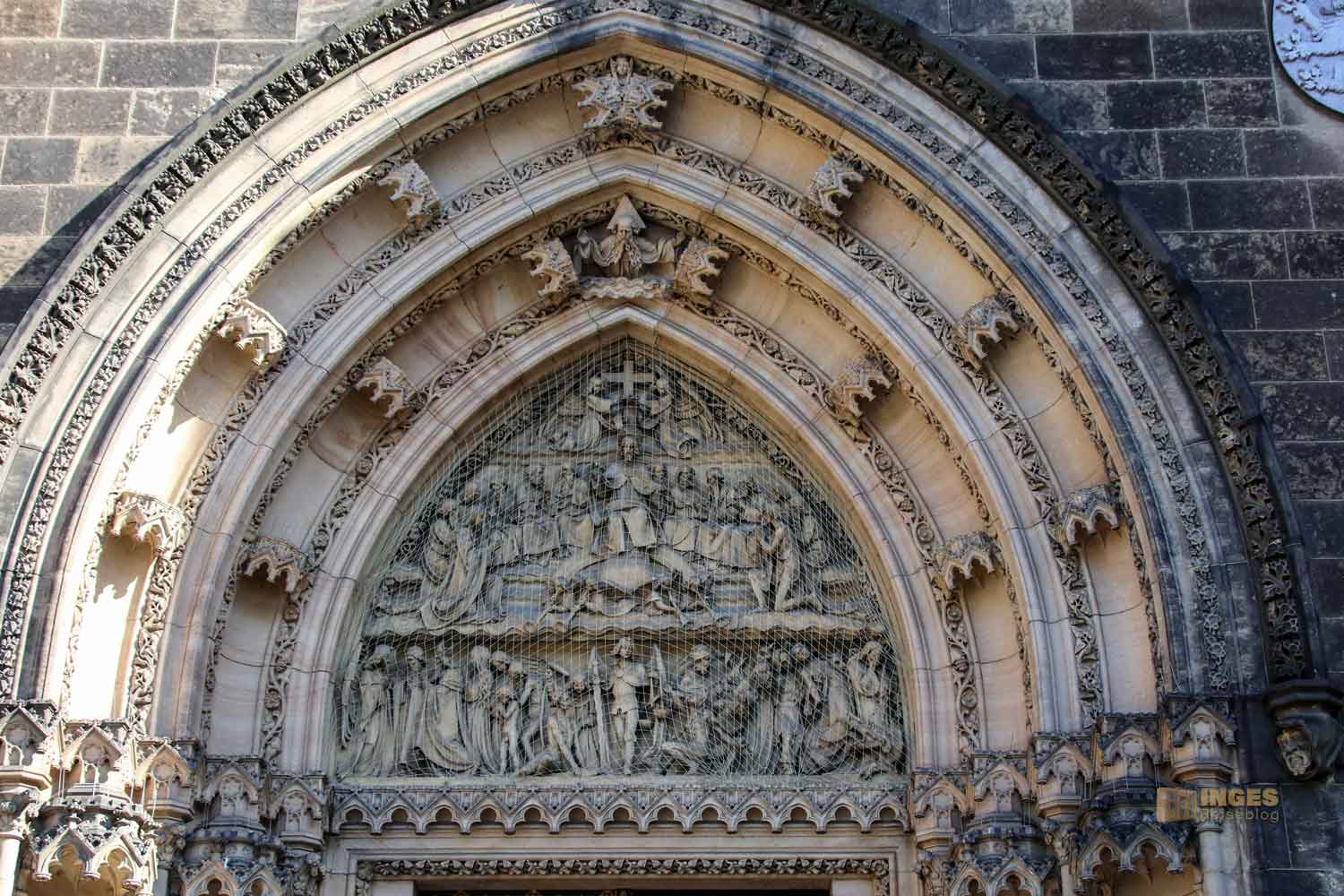 westl. hauptportal basilika st. peter und paul vysehrad prag 7445