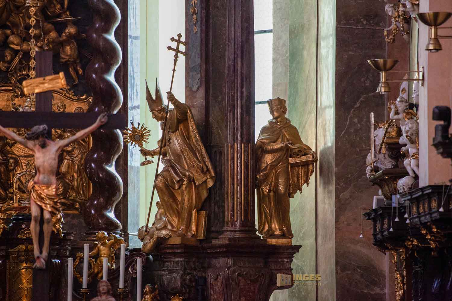 hauptaltar basilika mariae himmelfahrt kloster strahov prag 0473