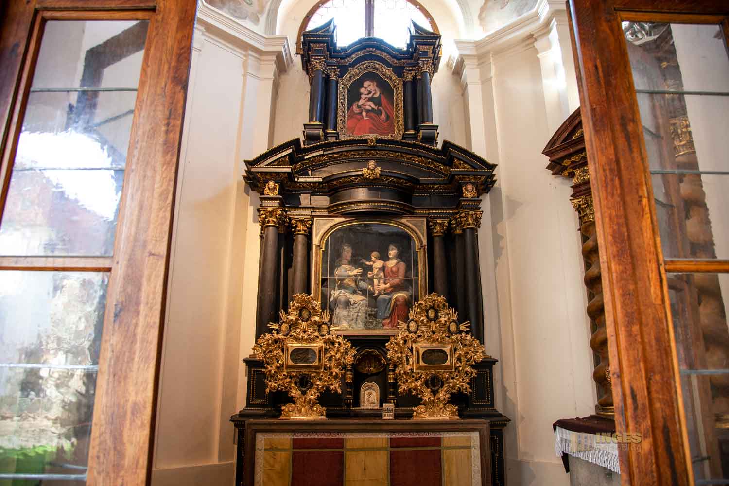 kapelle der hl. anna kreuzgang prager loreto 0552