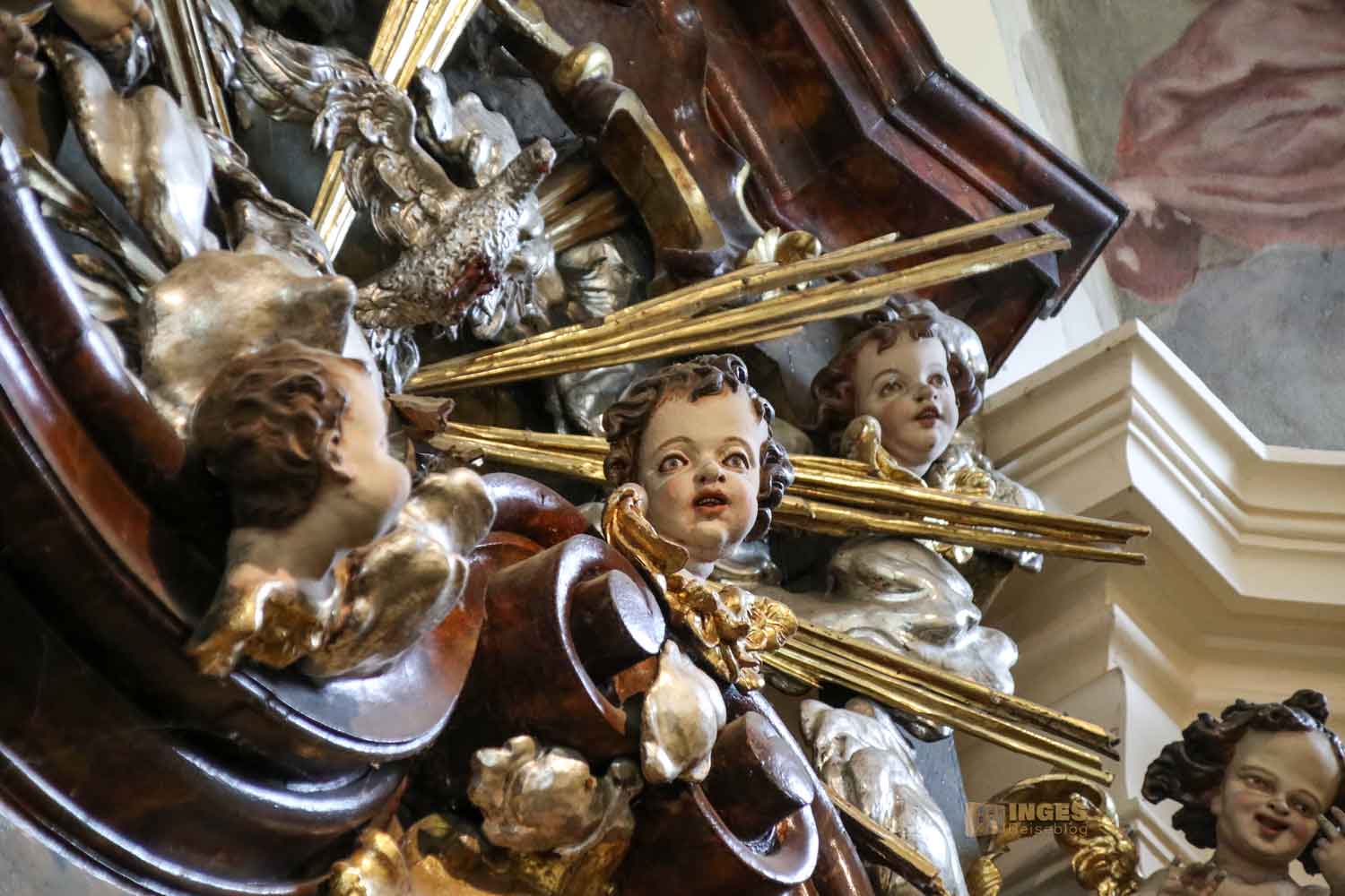 kapelle der schmerzensreichen muttergottes altar hl. kuemmernis prager loreto 1030