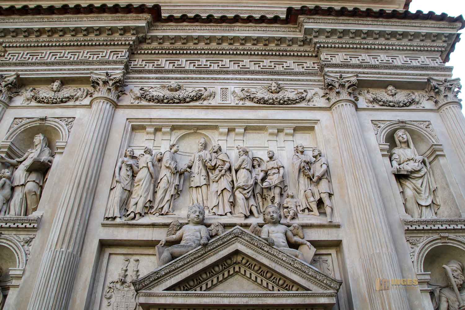 reliefs santa casa prager loreto 0746