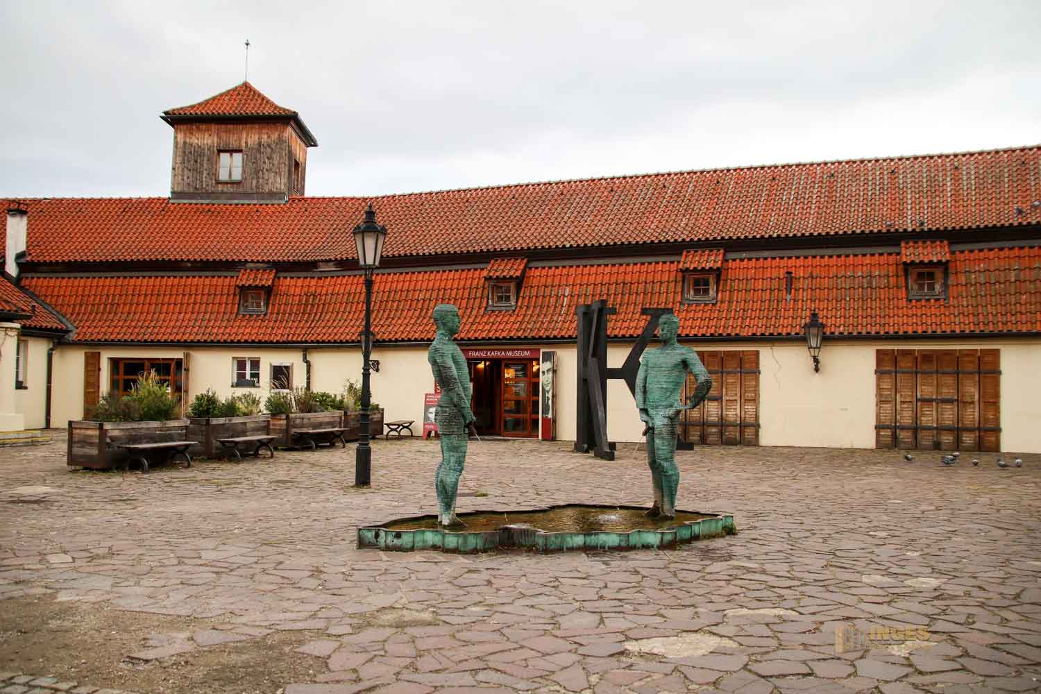 franz-kafka-museum kleinseite prag 2959