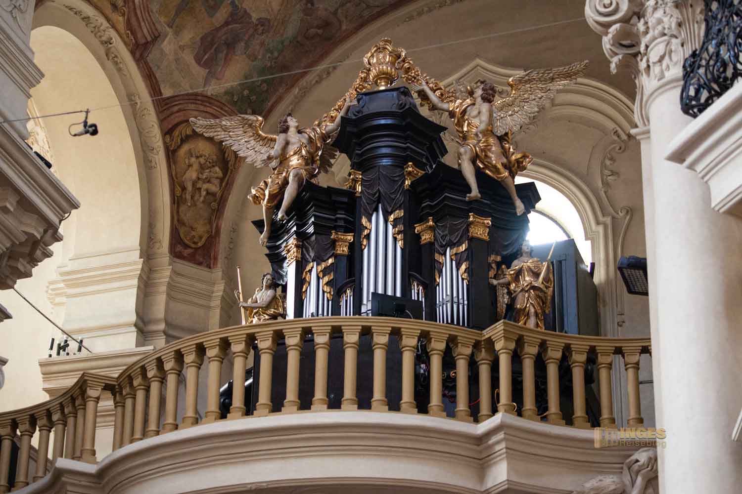 orgel st.nikolaus-kirche prag altstadt 0382