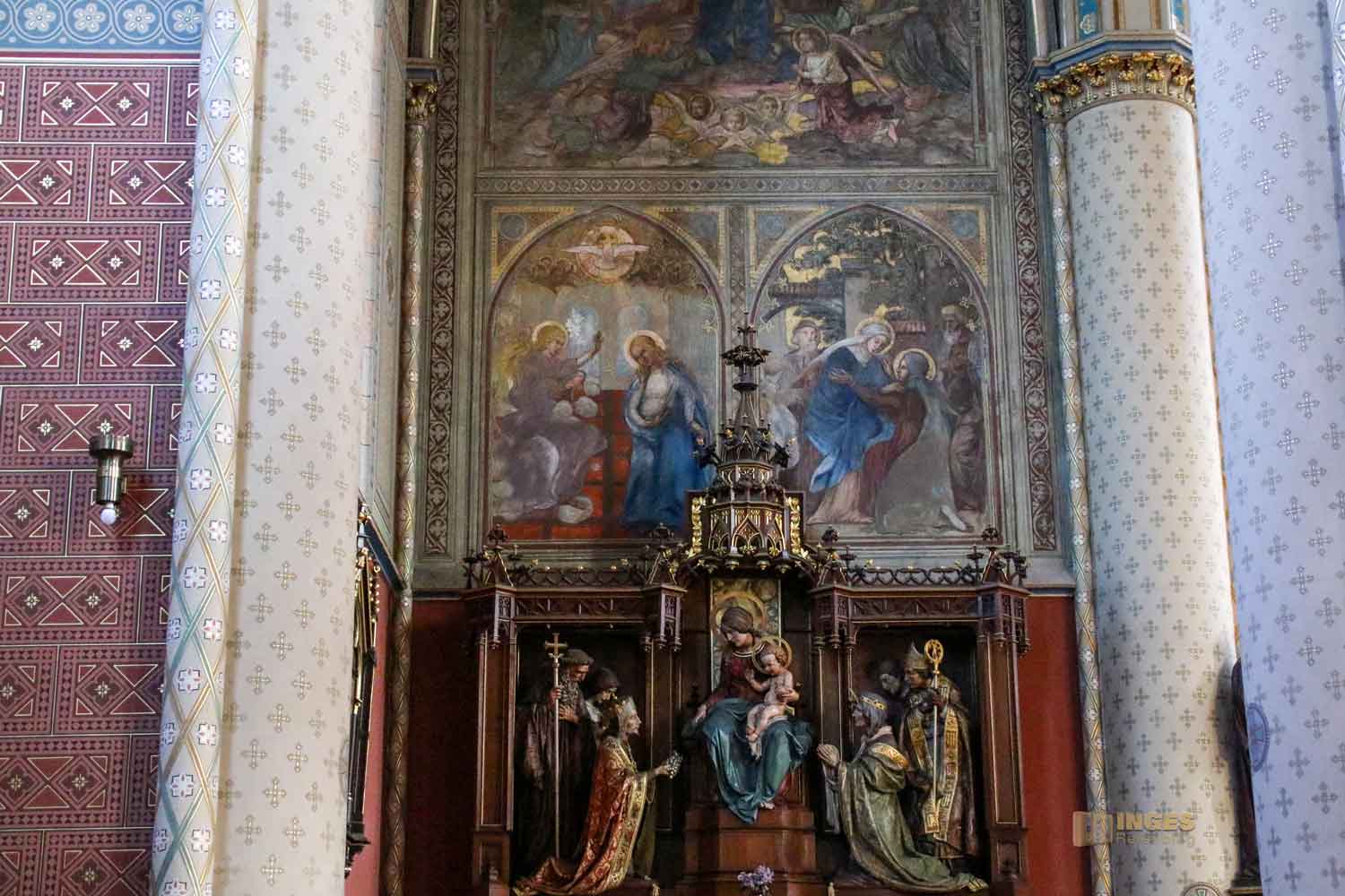seitenaltar hl.jungfrau maria kirche hl. ludmilla prag 3673