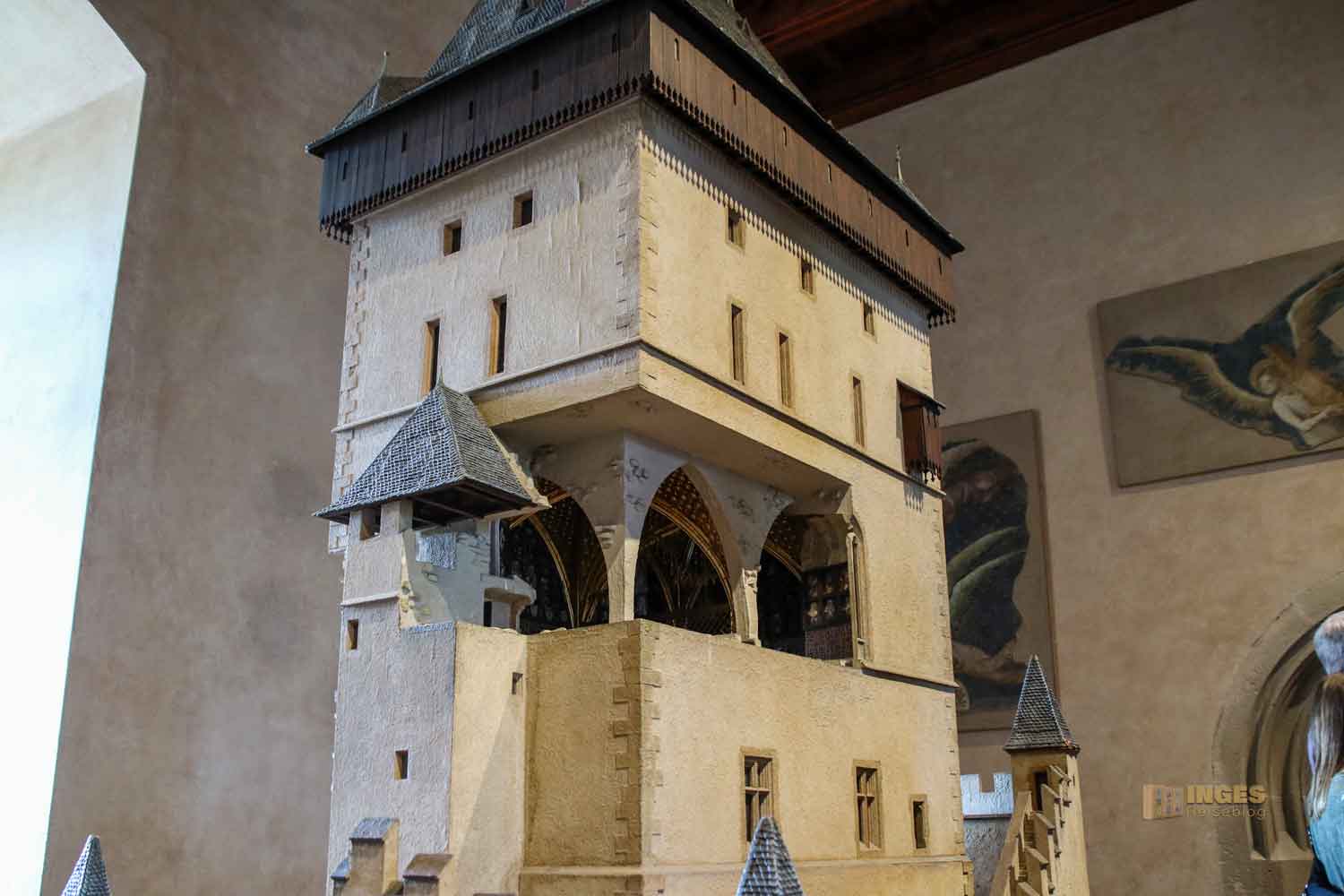 kapelle des heiligen kreuzes burg karlstein 3917