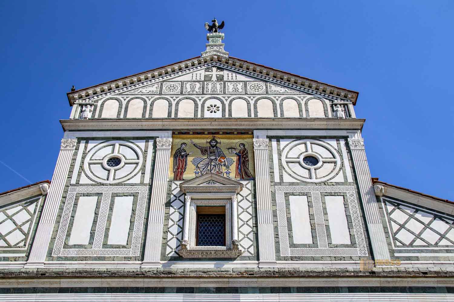 aussenfassade basilika san miniato al monte florenz 4999