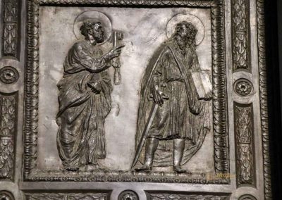bronzetueren von donatello alte sakristei san lorenzo florenz 8310
