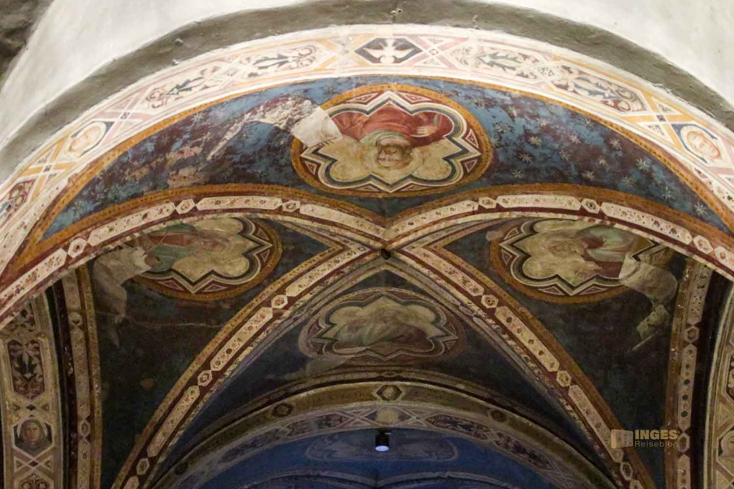 krypta basilika san miniato al monte florenz 5145