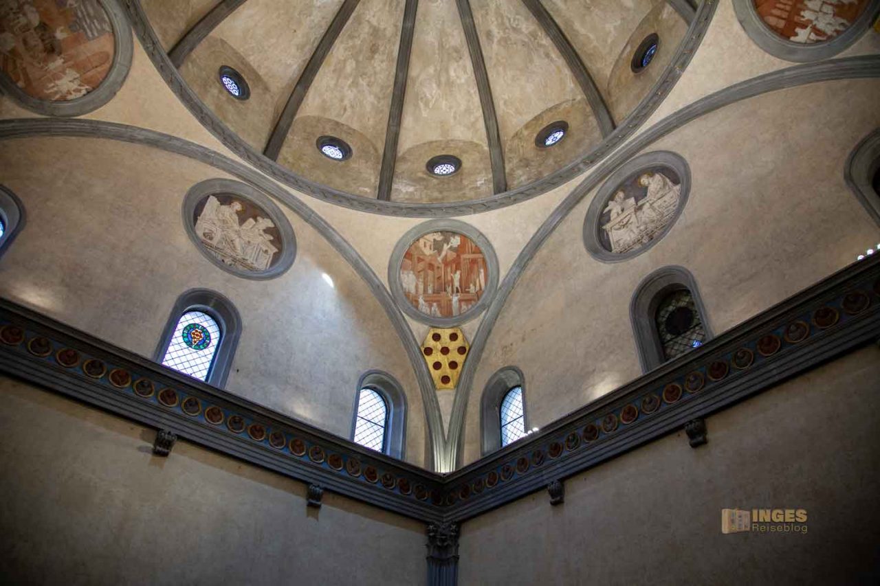 Die Alte Sakristei der Basilika San Lorenzo in Florenz