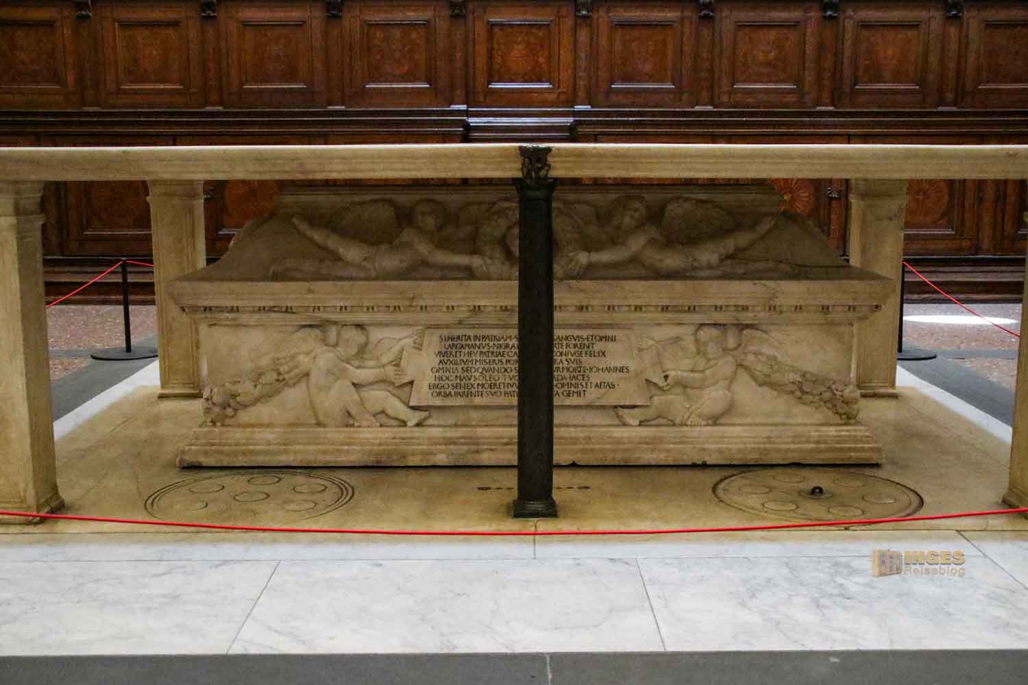 sarkophag medici alte sakristei san lorenzo florenz 3939