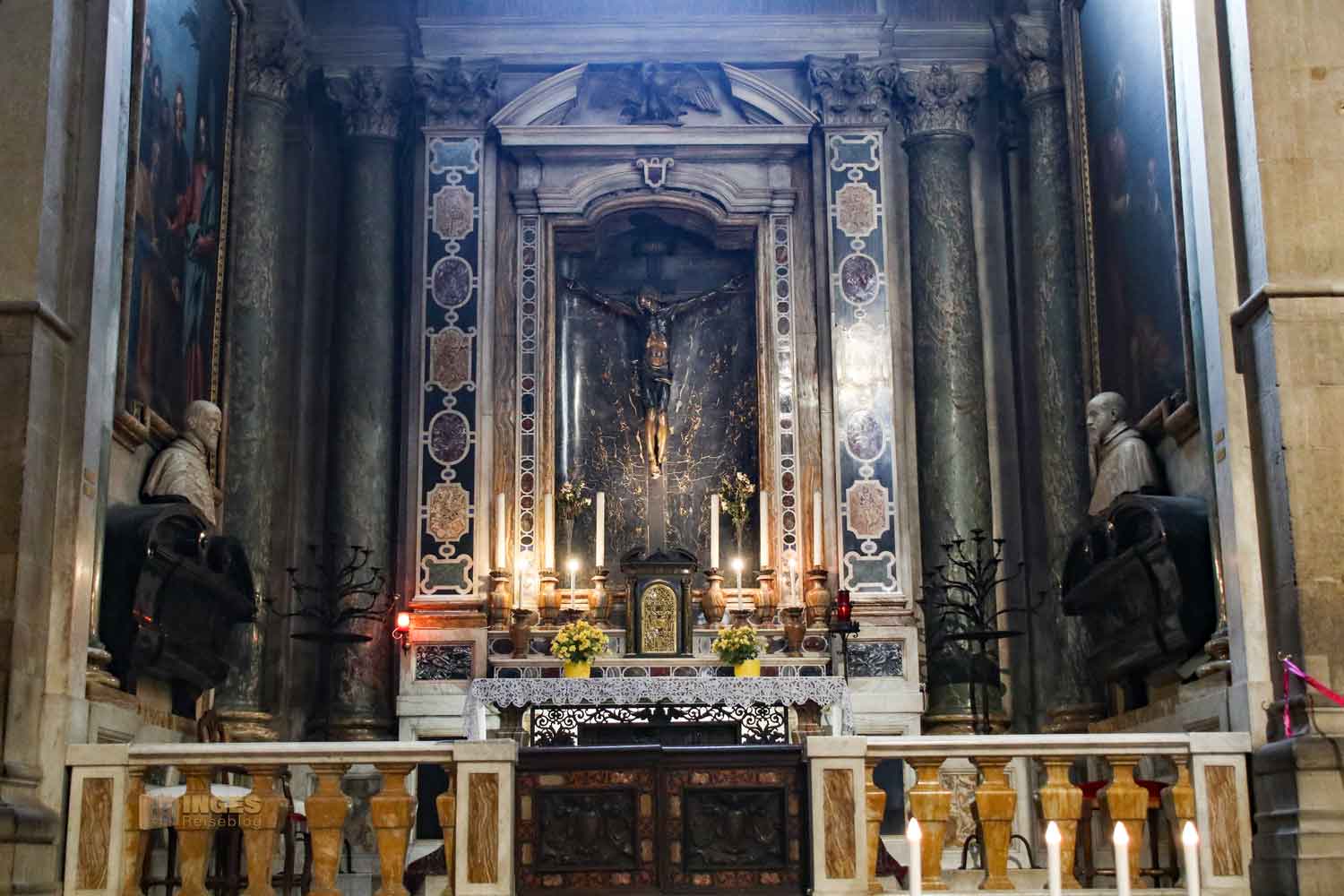 seitenkapelle im querschiff santa trinita florenz 9319