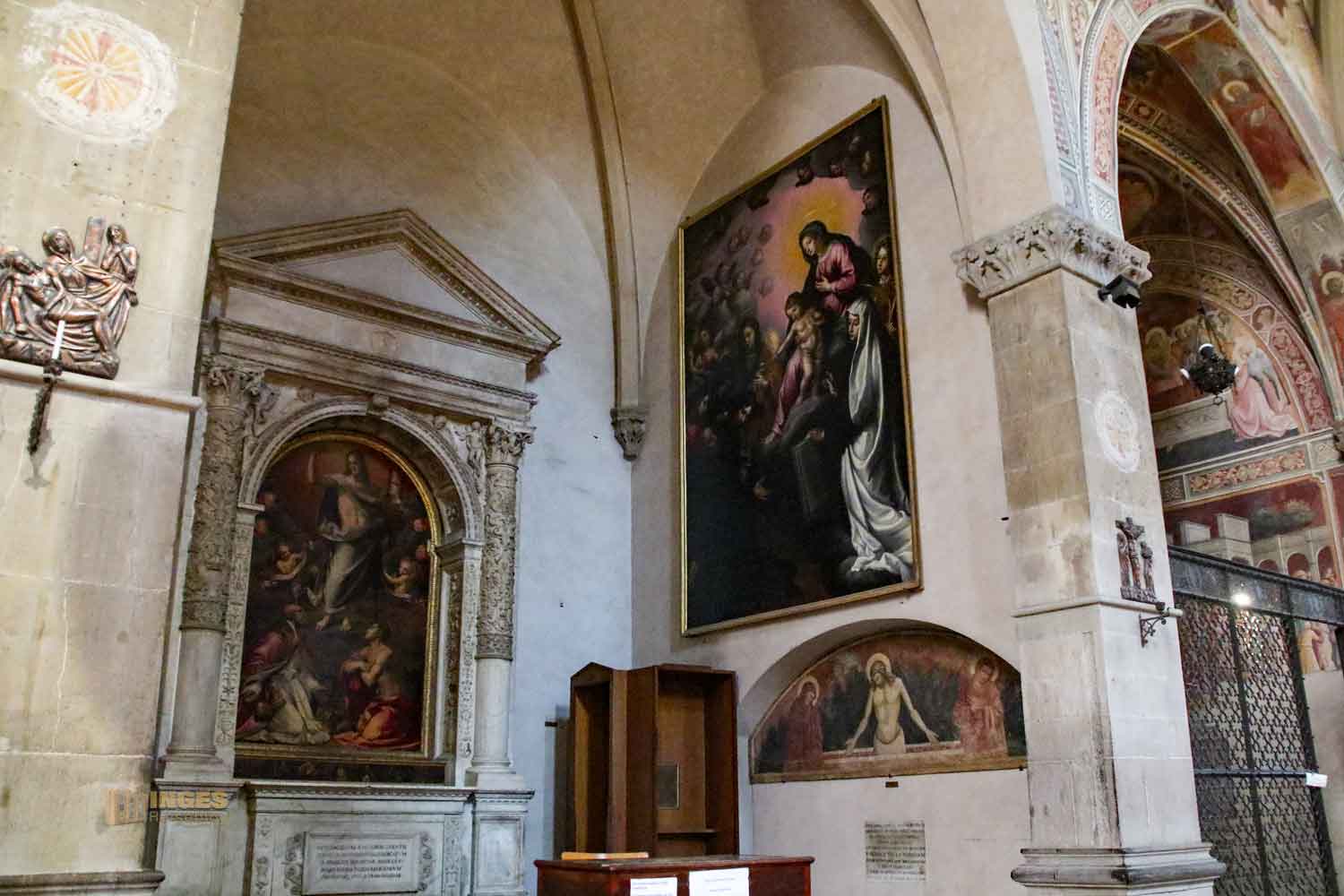 seitenkapellen basilika santa trinita florenz 9248