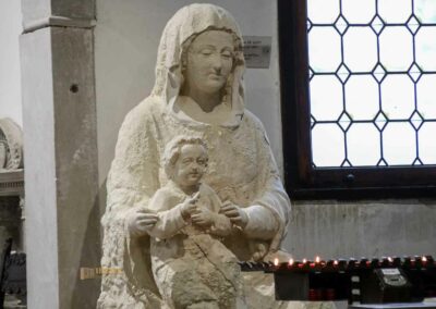 madonna mit kind in der kirche madonna dell Orto Venedig 0091