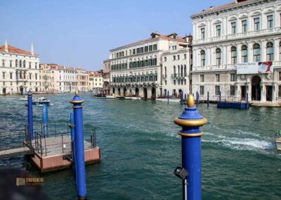 canal grande von palazzo ca rezzonico Venedig_9664