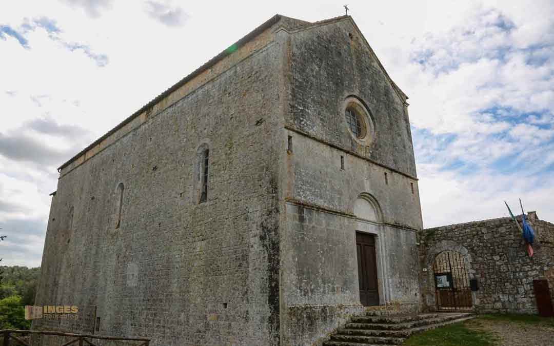 Einsiedelei-San-Leonardo-al-Lago-Toskana