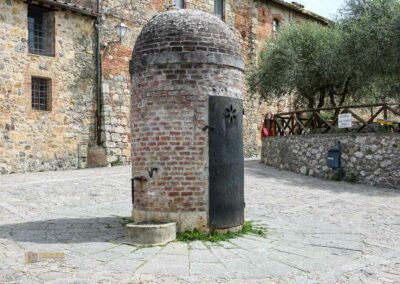 in monteriggioni_A0564