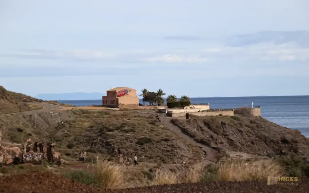 Willkommen 646 Antiguo Cuartel de Guardia Civil an der Küste von Cuevas