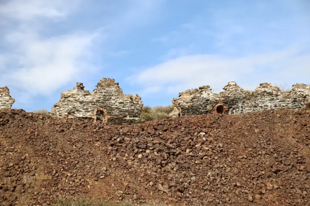 ruinas de fundicion esperanza II in vallaricos andalusien 1304
