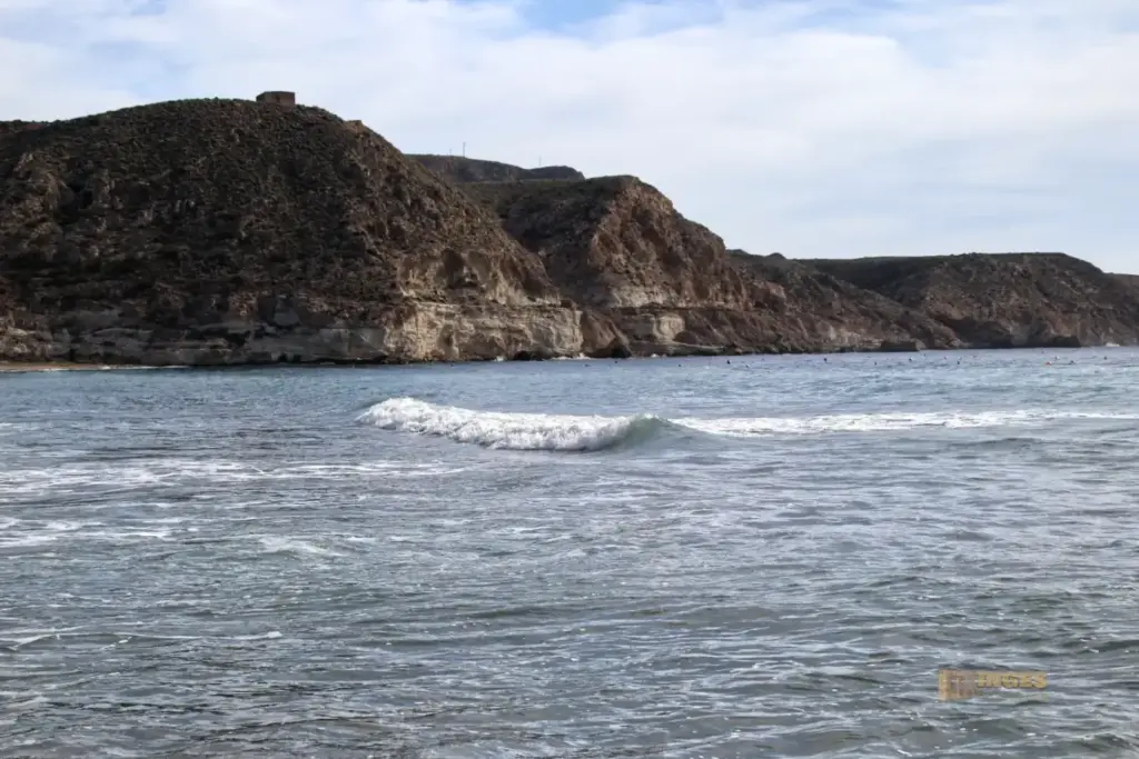 Am Playa de Agua Amarga in Andalusien 30 blick zur antiguo cardagero de minerales bei agua amarga 3723