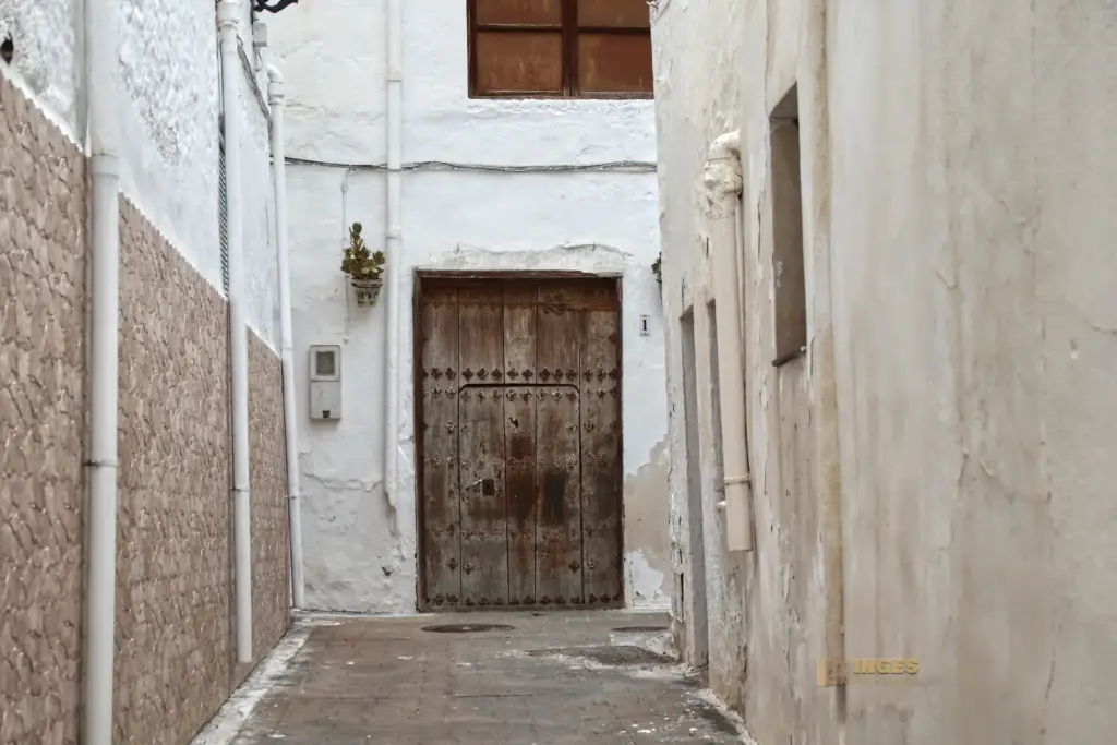 in den gassen von nijar andalusien 4783
