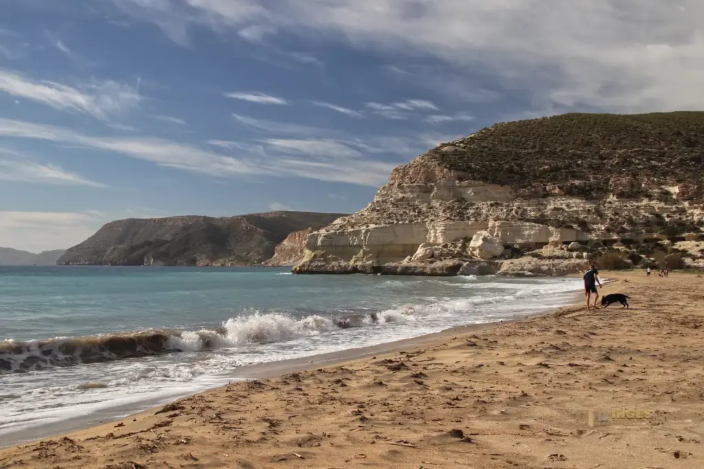 Am Playa de Agua Amarga in Andalusien 6 playa de agua amarga in andalusien 3849