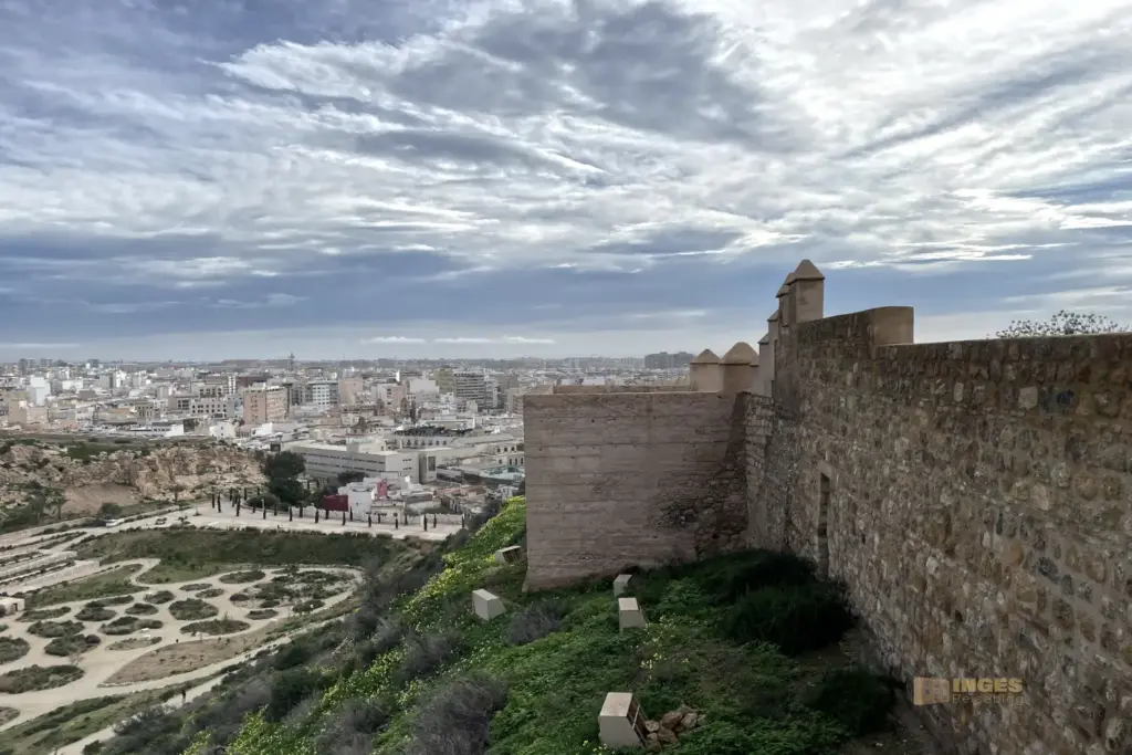 blicke von der alcazaba almeria 4620