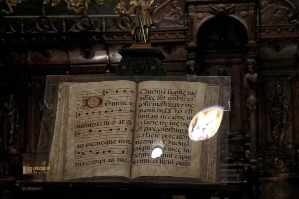 chorgestuehl kathedrale von almeria 5970