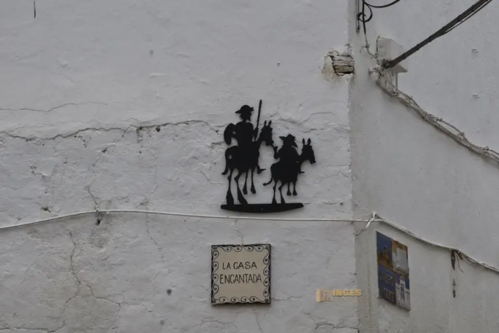 don quijote und sancho pansa lucainena de las torres 2426