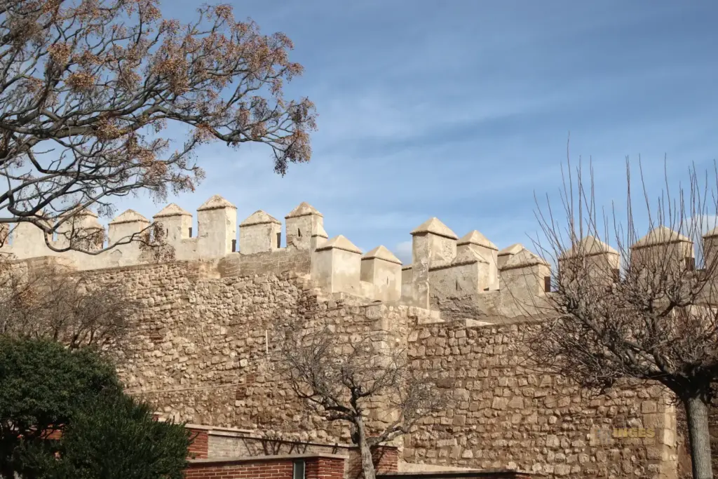 festungsmauer alcazaba almeria 5454