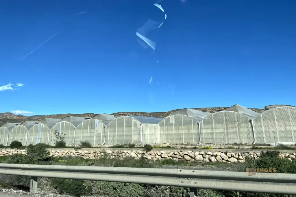 gewaechshaeuser um almeria 4782