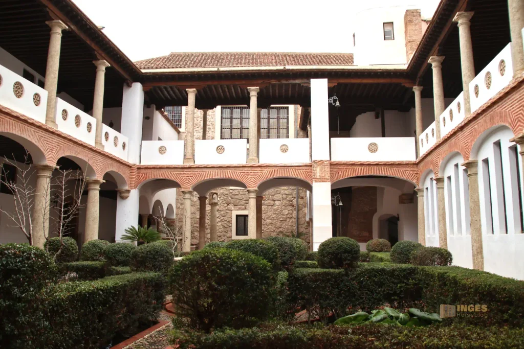 Ein Tag in Almería 31 kreuzgang kloster las puras almeria 5762